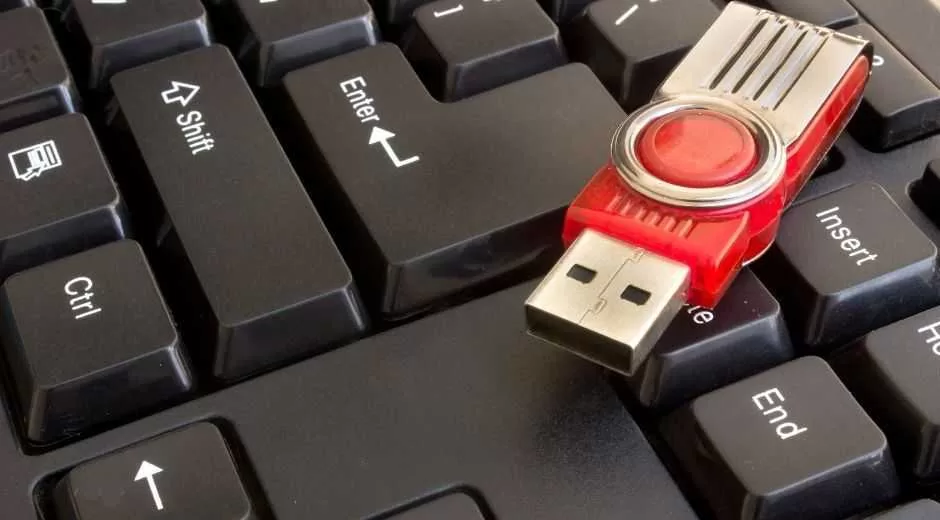 pen-drive-history-and-facts