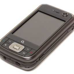 review o2 xda zinc mobile phone